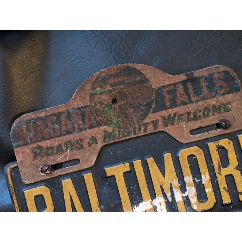 Niagara Falls Roars A Mighty Welcome License Plate Topper Baltimore Vanity Plate